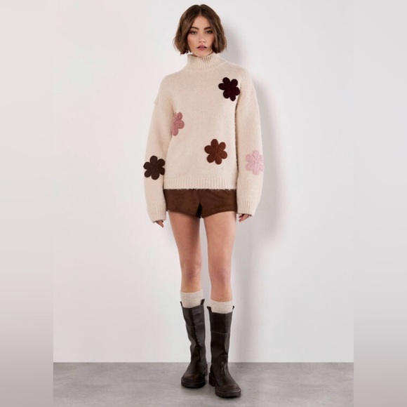 APRICOT Sweaters - APRICOT 🍑 - Cream Floral Appliqué Turtleneck Sweater